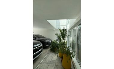 VENTA CASA DUPLEX CON PISCINA, OBARRIO (4)
