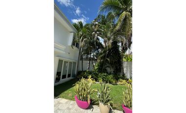 VENTA CASA DUPLEX CON PISCINA, OBARRIO (4)