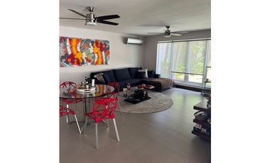 VENTA CASA DUPLEX CON PISCINA, OBARRIO (4)