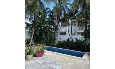 VENTA CASA DUPLEX CON PISCINA, OBARRIO (4)