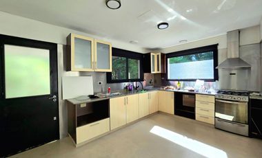 VENTA DE CASA EN Malvinas Argentinas
