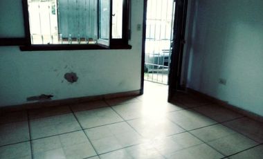 Departamento Tipo Casa en alquiler en Gerli Este