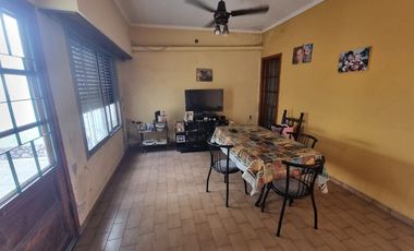 Casa en venta en Lanus Este