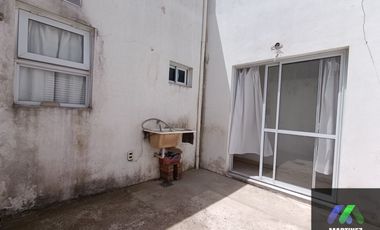 Casa en venta de 2 dormitorios c/ cochera en Gualeguaychú APTA CREDITO HIP.!