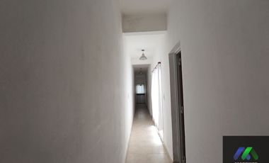 Casa en venta de 2 dormitorios c/ cochera en Gualeguaychú APTA CREDITO HIP.!