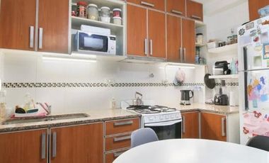 Departamento Tipo Casa en venta en Lanus Oeste