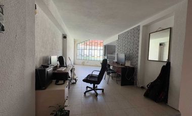 Venta casa 8 amb Pileta, quincho cochera Don Bosco