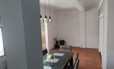 Venta casa 8 amb Pileta, quincho cochera Don Bosco