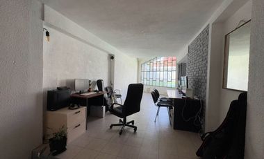 Venta casa 8 amb Pileta, quincho cochera Don Bosco