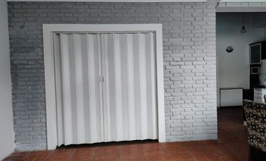 Venta casa 8 amb Pileta, quincho cochera Don Bosco