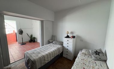 Venta casa 8 amb Pileta, quincho cochera Don Bosco