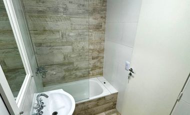 VENTA MONOAMBIENTE CATEGORIA A ESTRENAR COCHERA