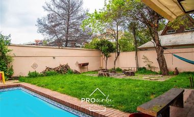 Casa en Venta en Manquehue Sur / Hernando de Magallanes