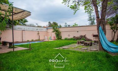 Casa en Venta en Manquehue Sur / Hernando de Magallanes