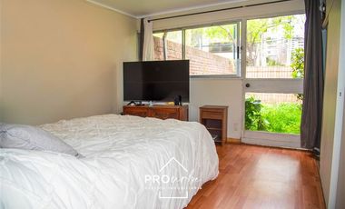 Casa en Venta en Manquehue Sur / Hernando de Magallanes