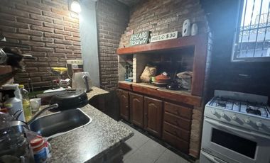 Venta casa 3 ambientes San Emilio Florencio Varela