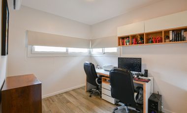 Casa en Venta City Bell 4 dormitorios