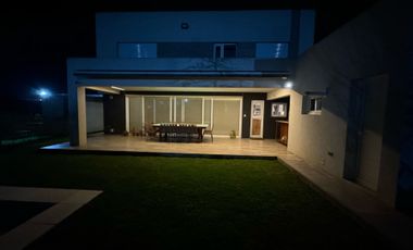 Casa en Venta City Bell 4 dormitorios