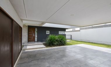 Casa en Venta City Bell 4 dormitorios