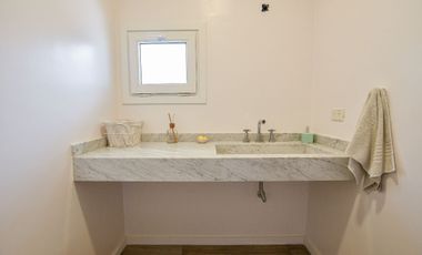 Casa en Venta City Bell 4 dormitorios