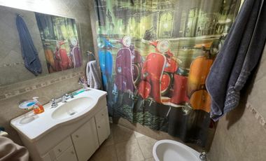VENTA CASA CON PISCINA PADUA PERMUTA FINANCIA