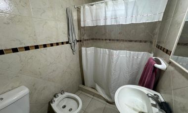 VENTA CASA CON PISCINA PADUA PERMUTA FINANCIA