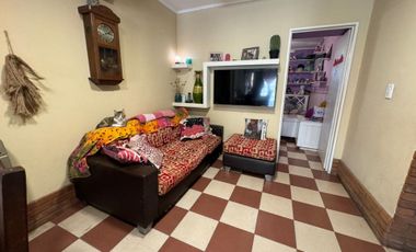 VENTA CASA CON PISCINA PADUA PERMUTA FINANCIA