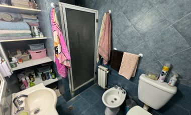 VENTA CASA CON PISCINA PADUA PERMUTA FINANCIA