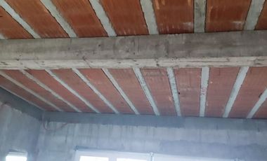 CASA EN CONSTRUCCIÓN EN VENTA EN BRAGADO