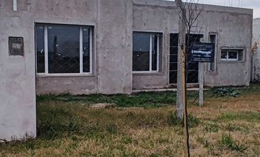 CASA EN CONSTRUCCIÓN EN VENTA EN BRAGADO