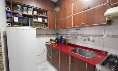 VENTA CASA 4 AMB CON QUINCHO Y COCHERA