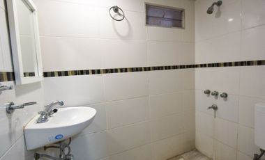 VENTA CASA 4 AMB CON QUINCHO Y COCHERA