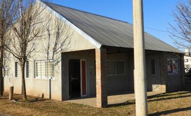 VENTA CASA DE DOS DORMITORIOS EN SANFORD