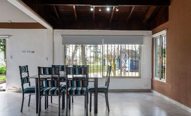 CASA QUINTA EN VENTA BARRIO SANTA ANITA
