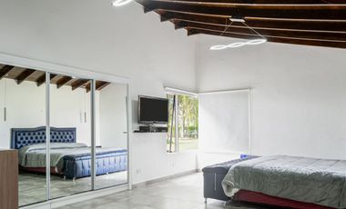 CASA QUINTA EN VENTA BARRIO SANTA ANITA