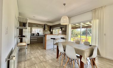 ALQUILER | CASA 4 AMBIENTES | ARENAS DEL SUR | 9 MESES