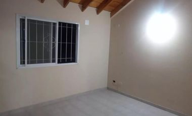 Departamento en venta - 2 Dormitorios 1 Baño - Cochera - 56Mts2 - San Miguel