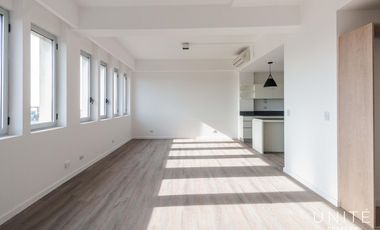 Excelente Loft en alquiler tradicional con vista al rio y cochera. Distrito Quartier, Retiro.