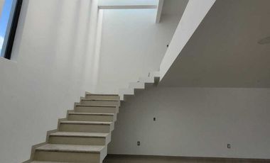 CASA EN VENTA EN SALVADOR TIZATLALLI, METEPEC