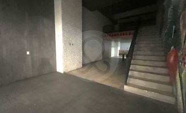 centro comercial cental interlomas Local en renta en Hacienda de las Palmas