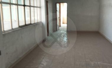 Bodega comercial en renta en Tezozomoc