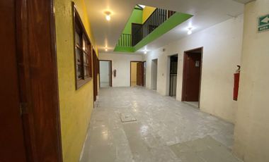 EDIFICIO  VENTA, LOS REYES IXTALACA, USO DE SUELO SERVICIOS Y COMERCIAL EN AV.
