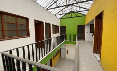 EDIFICIO  VENTA, LOS REYES IXTALACA, USO DE SUELO SERVICIOS Y COMERCIAL EN AV.