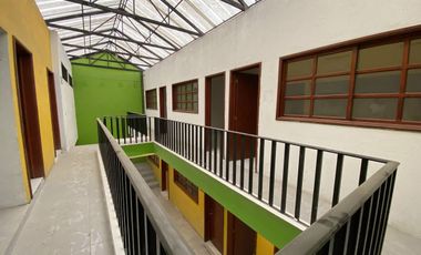 EDIFICIO  VENTA, LOS REYES IXTALACA, USO DE SUELO SERVICIOS Y COMERCIAL EN AV.
