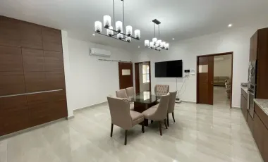 Casa en venta en Rinconada Colonial, Apodaca, Nuevo León