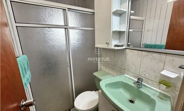 AMPLIA CASA HABITACIONAL O COMERCIAL EN VILLA DON MAX VALDIVIA