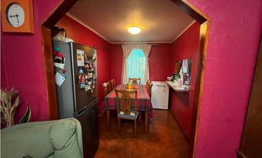 SE VENDE ACOGEDORA CASA EN MAIPÚ- PRECIO NEGOCIABLE  avs