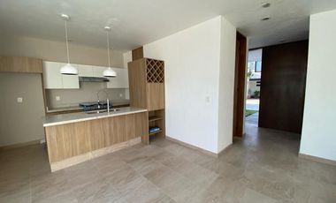 CASA EN VENTA EN PRIVANZA