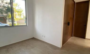 CASA EN VENTA EN PRIVANZA