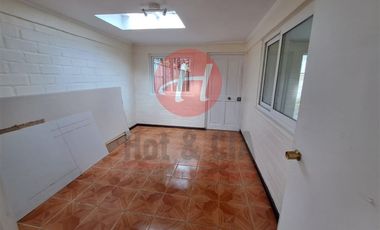 Casa en Arriendo en A pasos de av Alemania
